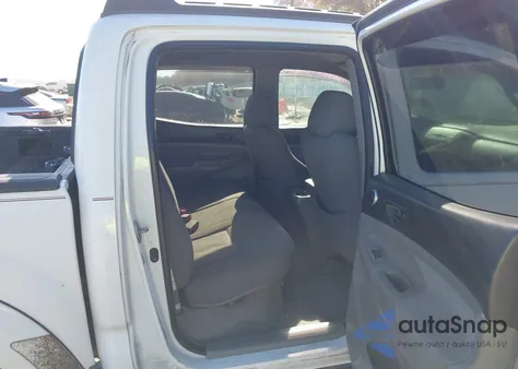 2007 Toyota Tacoma Prerunner V6 z USA, uszkodzony, nr VIN 3TMJU62N57M046080